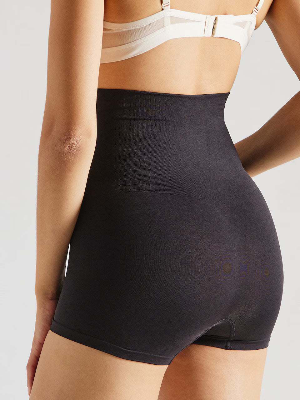 LUMIRA Shaping pant in Black