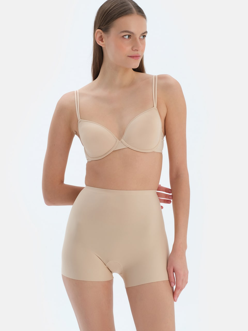 LUMIRA Shaping pant in Nude