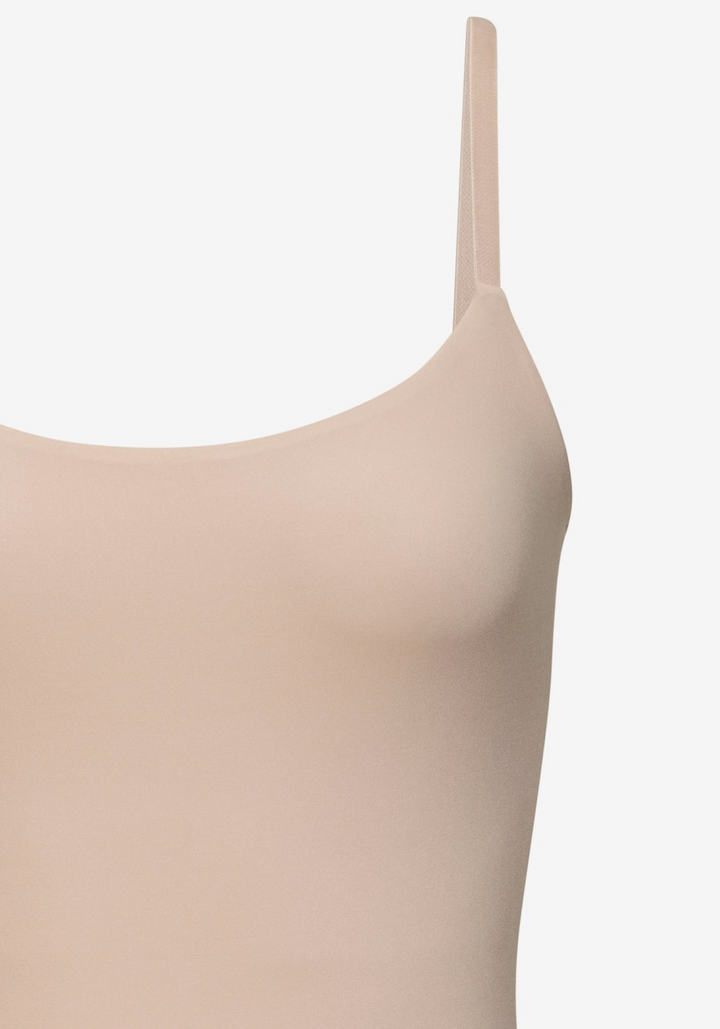LUMIRA Shaping bodysuit in Beige