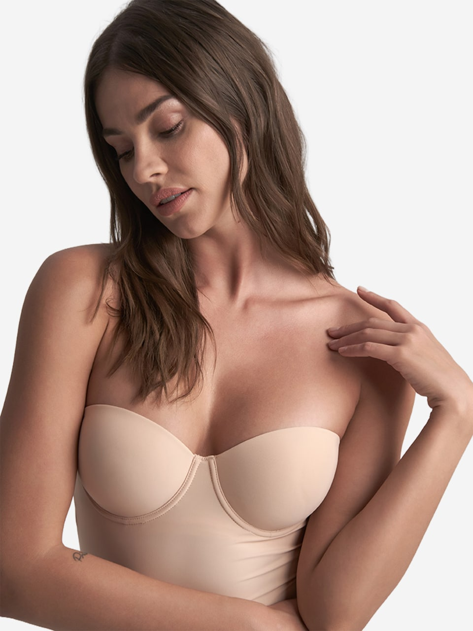 LUMIRA Shaping bodysuit in Nude