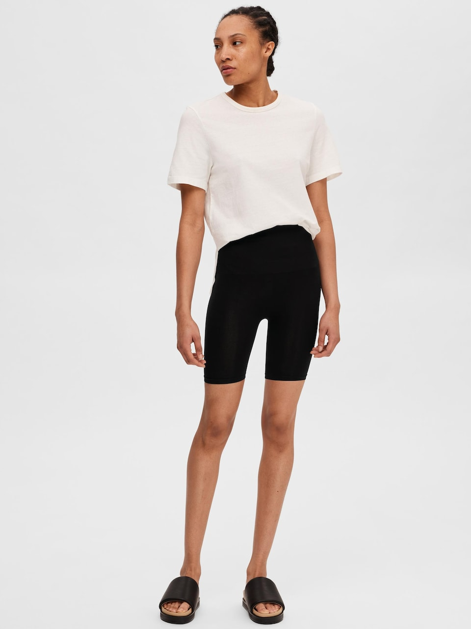 LUMIRA Skinny Shaping pant in Black